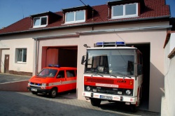 Rekonstrukce budovy 2009 a vozový park našich hasičů